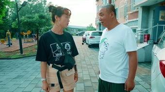 东北吵架吃瓜,吃瓜群众围观吵架现场