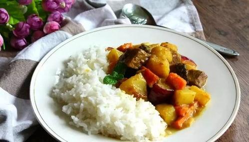 吃凉瓜牛肉盖浇饭,凉瓜牛肉盖浇饭,美味与营养兼得